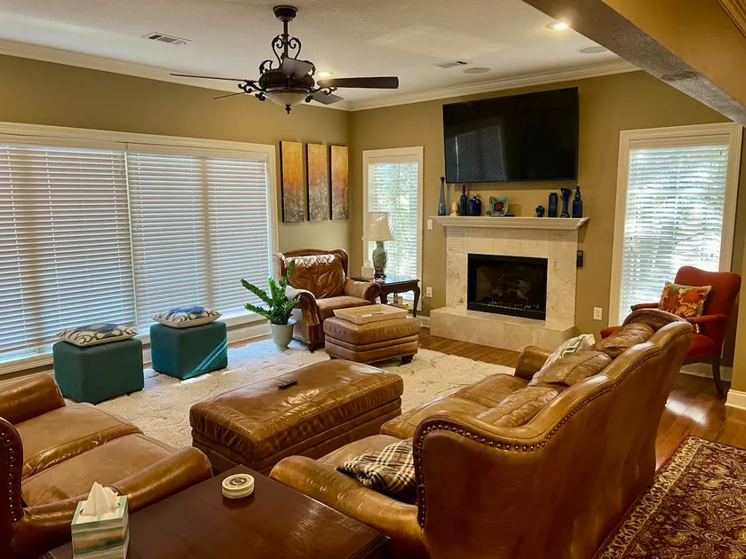 Golfcourse Luxury Getaway - Image 1