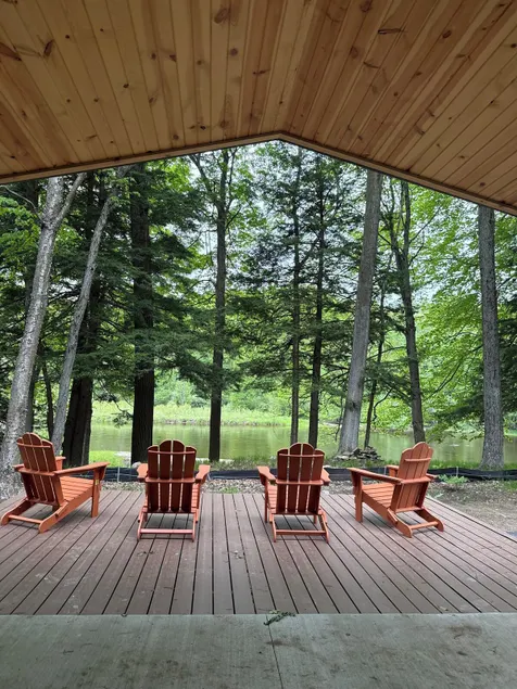 Riverfront, Rustic Charm & World Class Fishing - Image 1