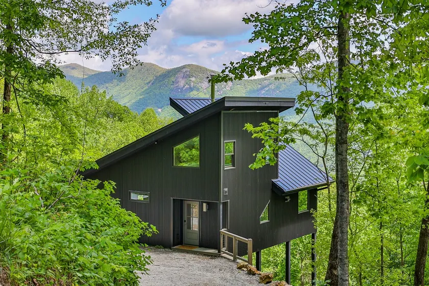 Modern Mountain Getaway Near Highlands, NC - Image 1