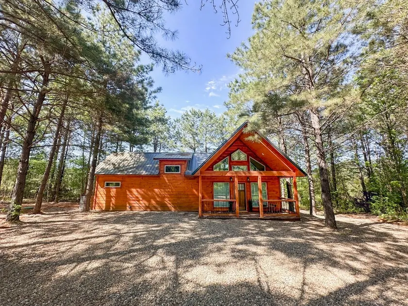 The Rehoboth Luxury Cabin in Broken Bow, Ok - Image 1
