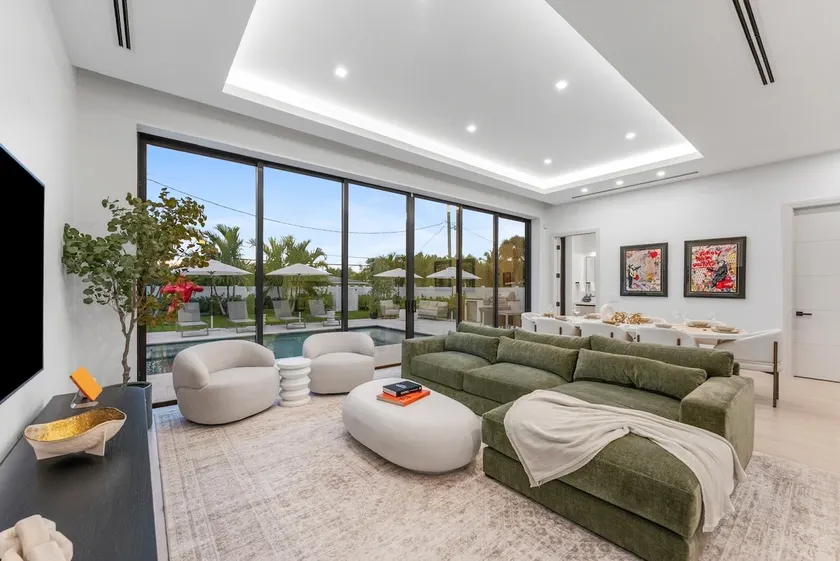 New Ultra Luxe Delray Beach, 5 min walk Atlantic - Image 1