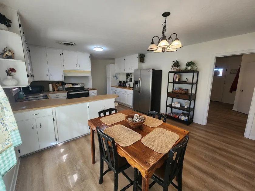 The Brenham Abode - Image 1