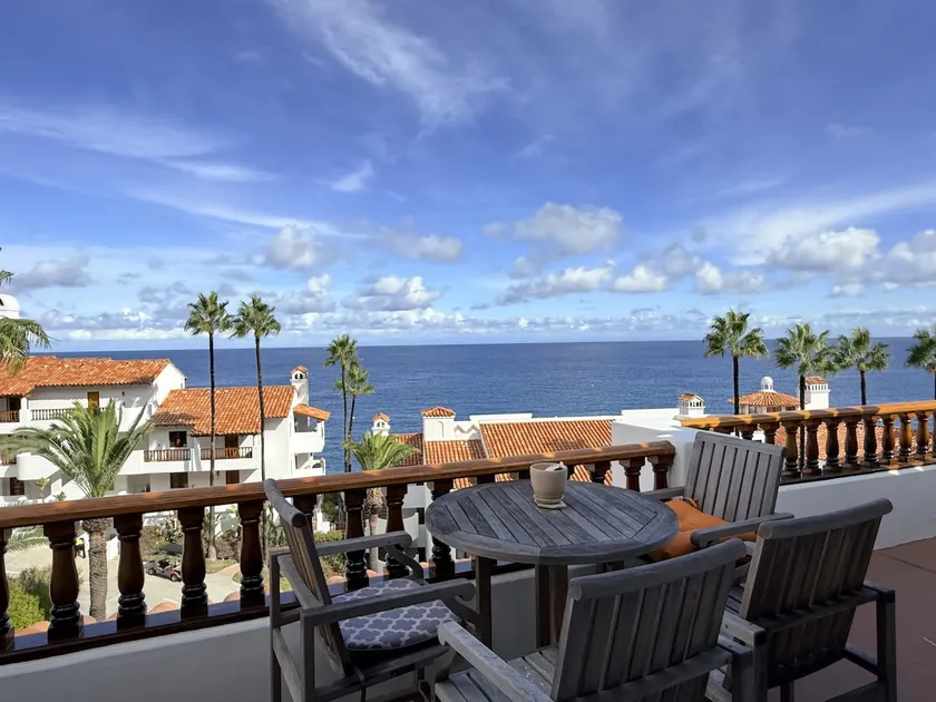 Immaculate Corner Condo w/Golf Cart Steps to Beach - Image 1