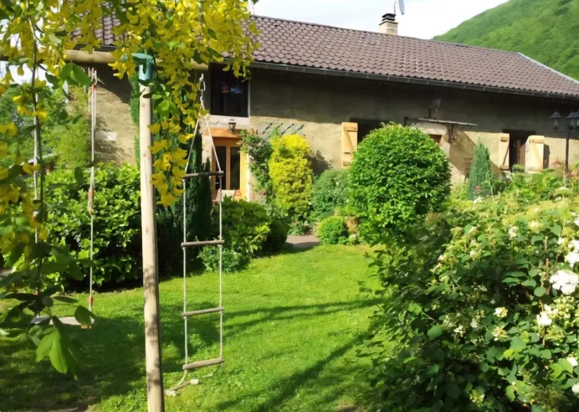 Stone cottage, recently renovated, in Vercors - Image 1