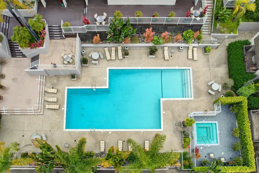 La Jolla Lifestyle - Image 1