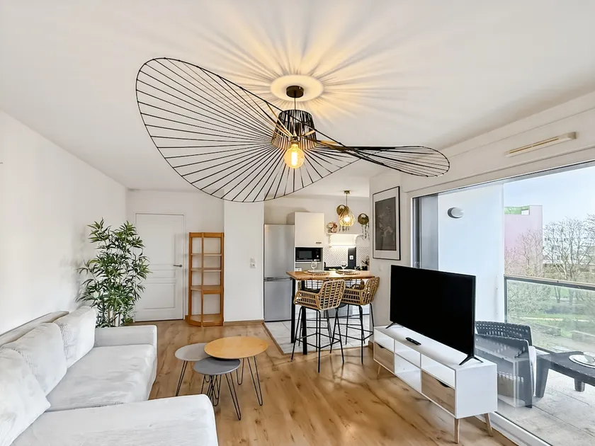 L'Onyx - Balcony & Private Garage - Spacious Rennes - Image 1