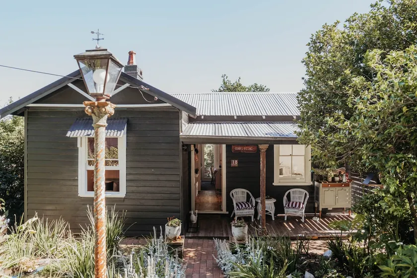 Osborn Retreat - Cosy Cottage & Magical Garden - Image 1