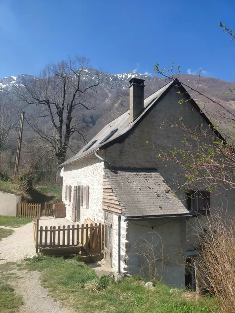 Maison Bonnemazou – Large, Comfortable House for 12 - Image 1