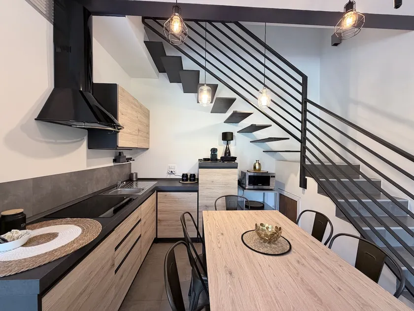 CRISTAL House by Sleep in Murano - Image 1