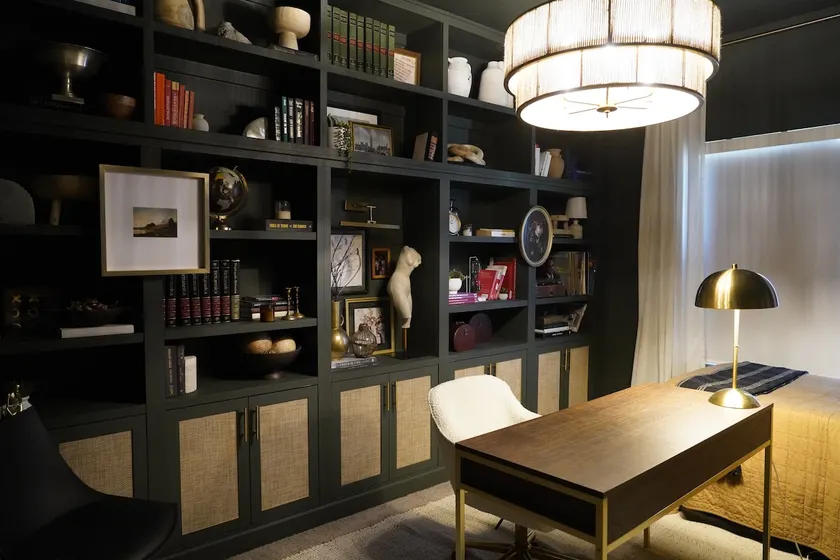 Stylish 3BR Townhome Minutes to Atlanta w/ Theater - Image 1