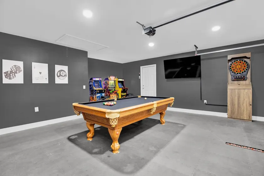 Game Room | Wind Creek Casino | RTJ Golf - Image 1