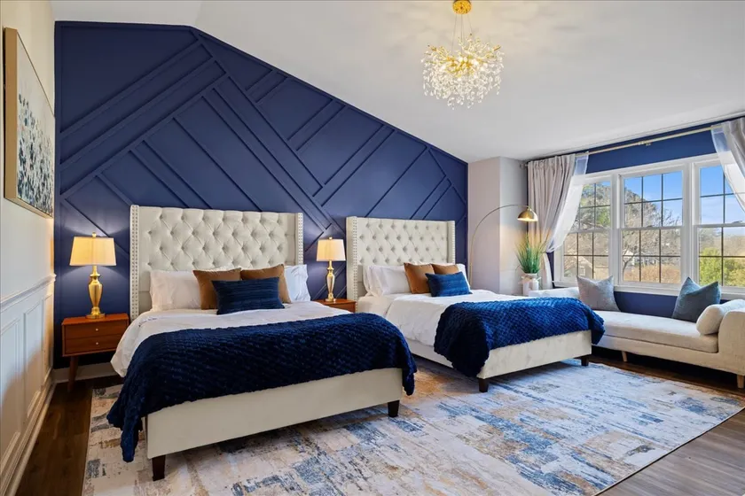New Luxe Villa | Grand Piano & Banquet Room - Image 1