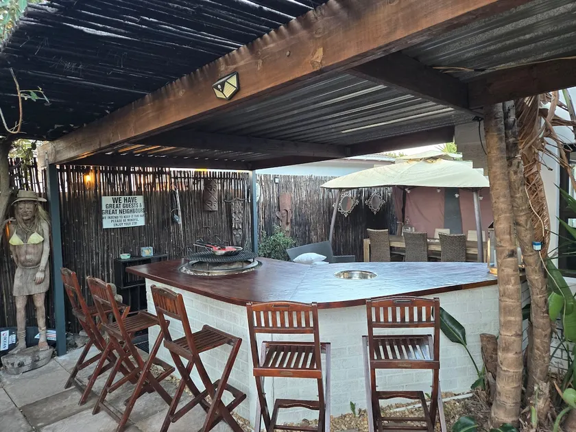 Cape Town - 3 Bedroom House in Blouberg Area Close to Kite beach - Image 1