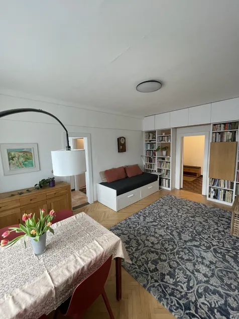 Cozy and quiet apartment close to the center - Image 1