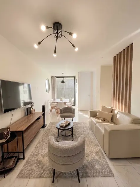 Amaranta Apart: Modern Apartment in a Gated Condominium - Image 1