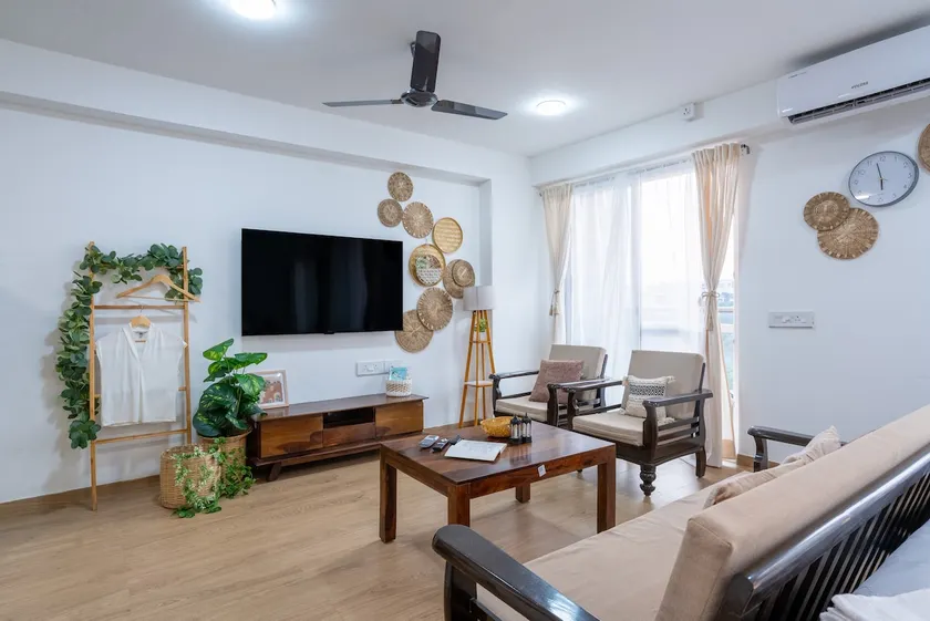 The Coho House | Sunset Balcony | Pune Airport - Image 1