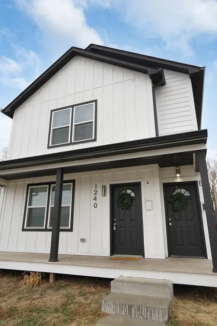 Luxe Downtown Townhome-Sleeps 6 Brand New Build! - Image 1