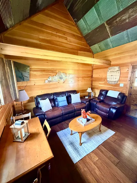 Marigold cabin (soon to be Kentucky Bourbon cabin) - Image 1