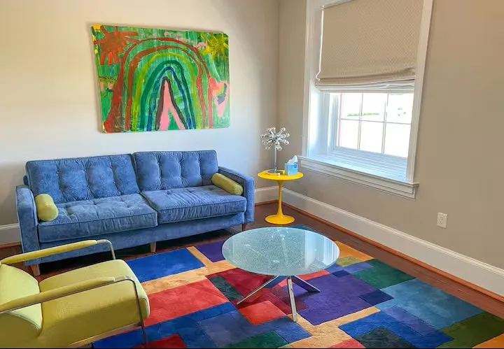 Imperial Apartment C - Image 1