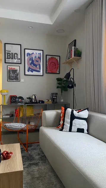 A quiet apartment with a different character in a special location in Dhahran - Image 1