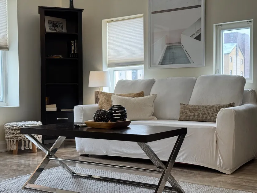 Front Street Suite - Image 1
