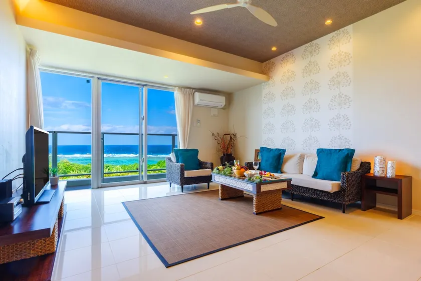 3 minutes by car or 8 minutes on foot to Cape Maeda and the Blue Cave | Family-friendly, sleeps 5 - Image 1