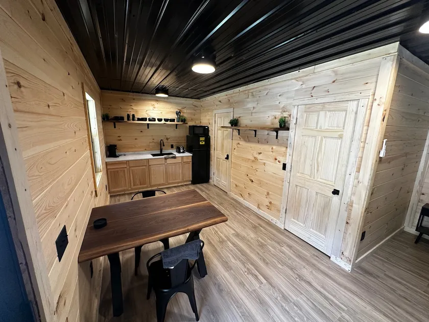 Flat Run Couples Cabin - Image 1