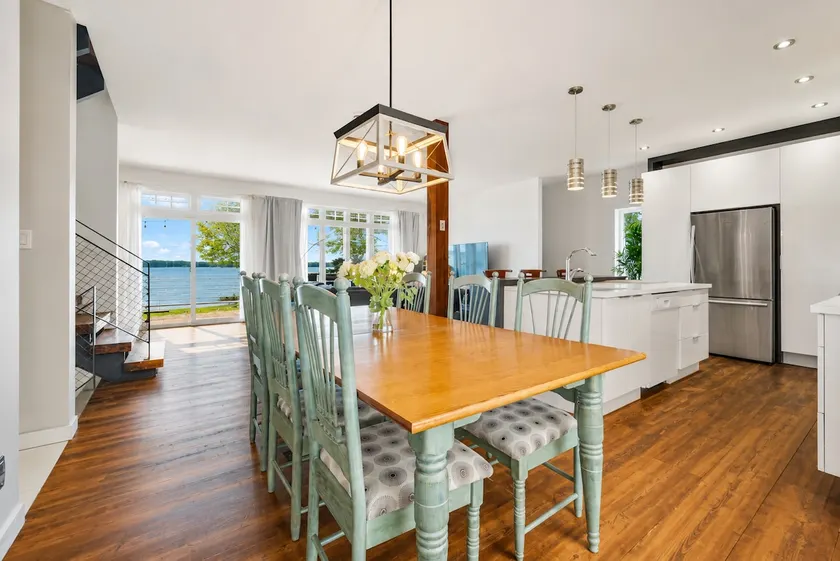 A Getaway on Lake Champlain - Image 1