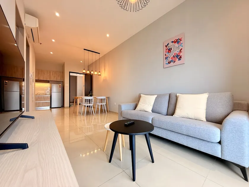 New-IconicRegency Studio@Seaview by CH 396 - Image 1