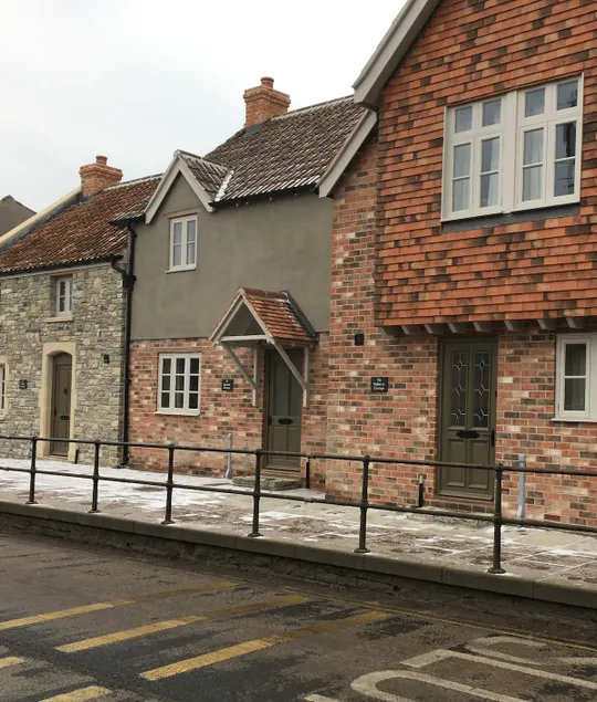 Bramble Cottage - Image 1