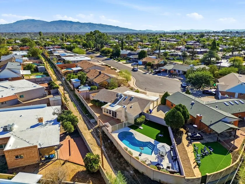 Welcoming Tucson Desert Home| Perfect for Families - Image 1