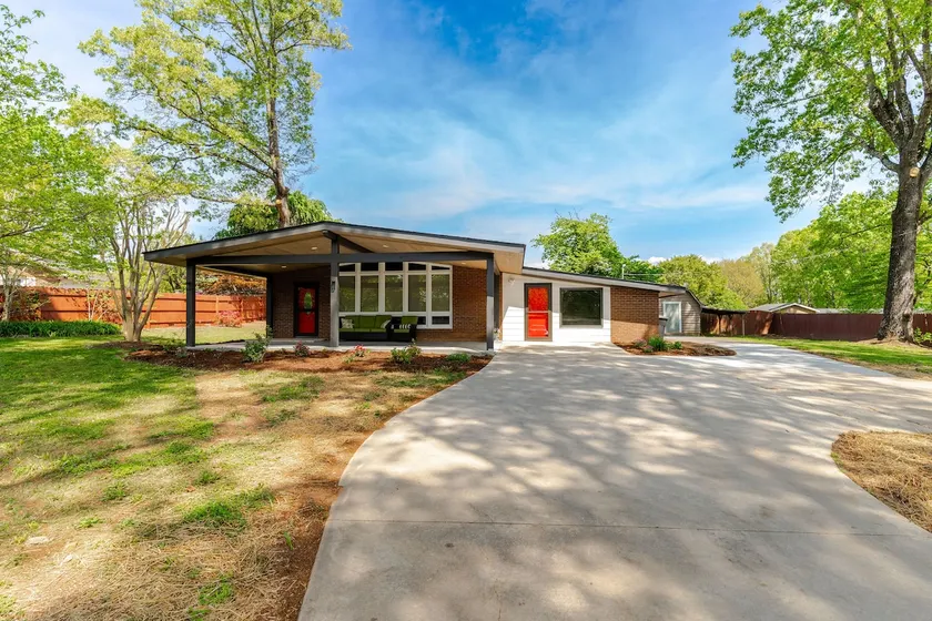 Charming Wilkesboro Home | Perfect for Families - Image 1