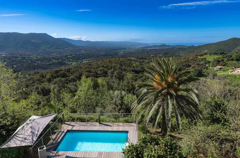 Casamea | T5 • Swimming pool • Family • View • Village - Image 1