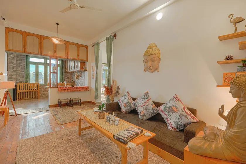 Bir Downtown 2 BHK - Landing site 5 mins - Image 1