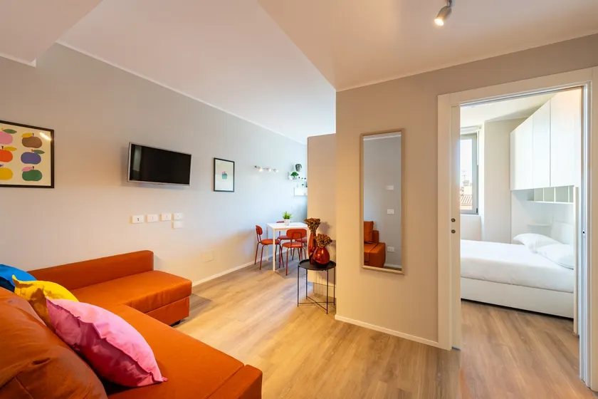 IEO Area - Duomo 15 min - New and Bright Apartment - Image 1