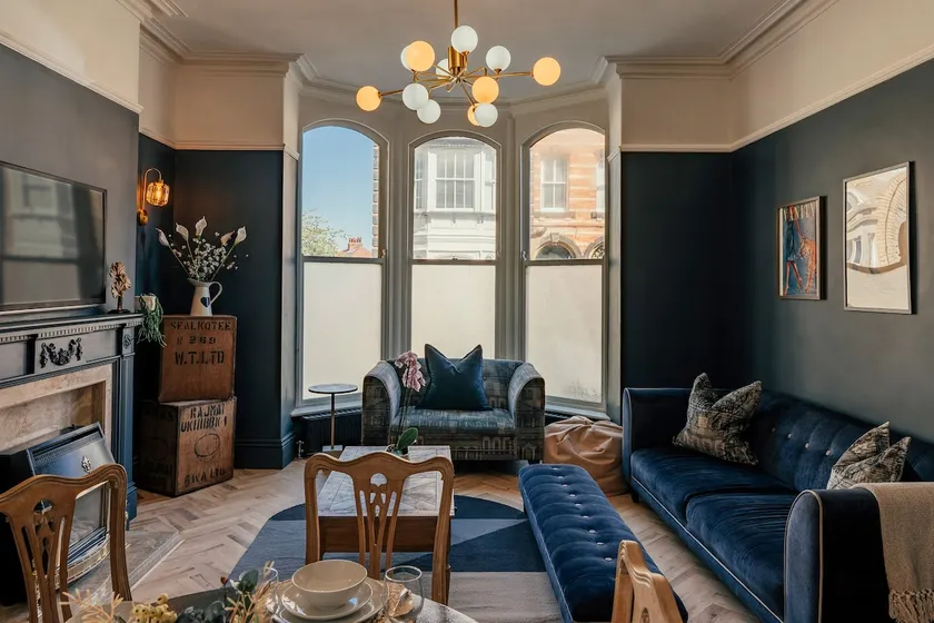 Large 4 bedroom house in Harrogate town centre - Image 1