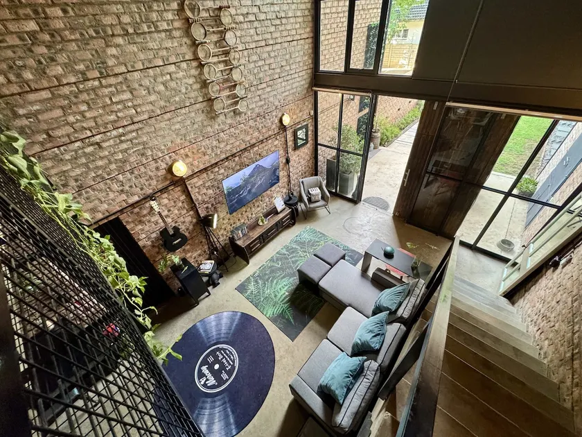 Loft Apartment X - Image 1
