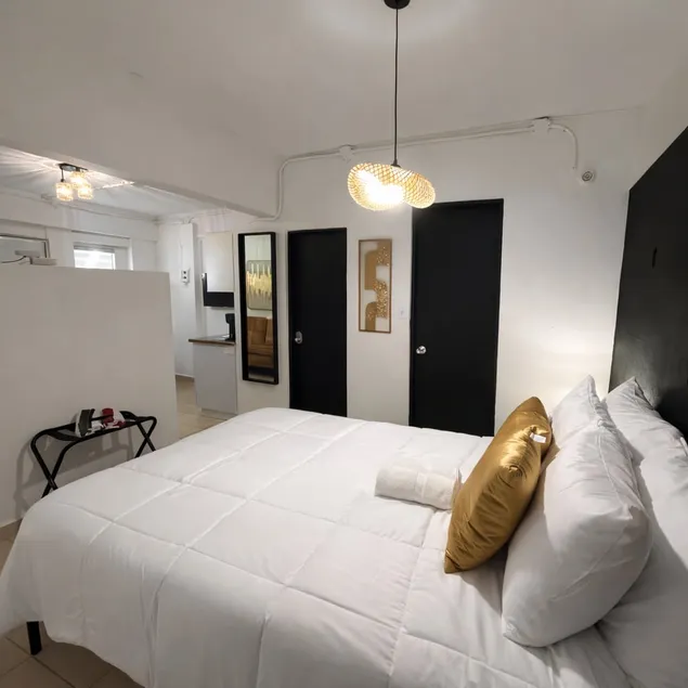 Condado Tropic Sun Apartment B - Image 1