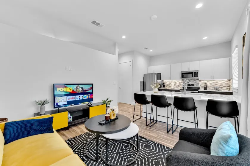 New 1BR at Heart of Oaklawn | EV Charger - Image 1