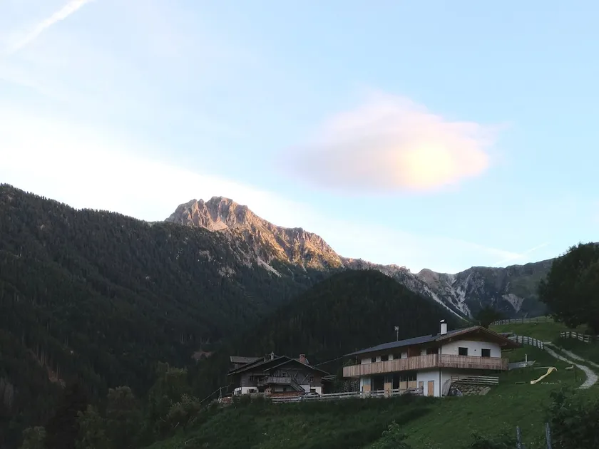Cozy mountain time - Image 1
