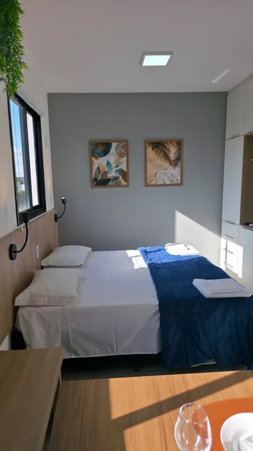 Studio next to USP with pool and gym - Image 1