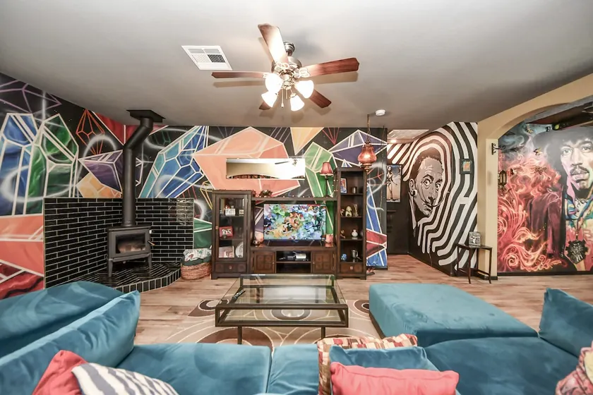Artist-Owned | Hand-Painted Murals | Spa King Ste - Image 1