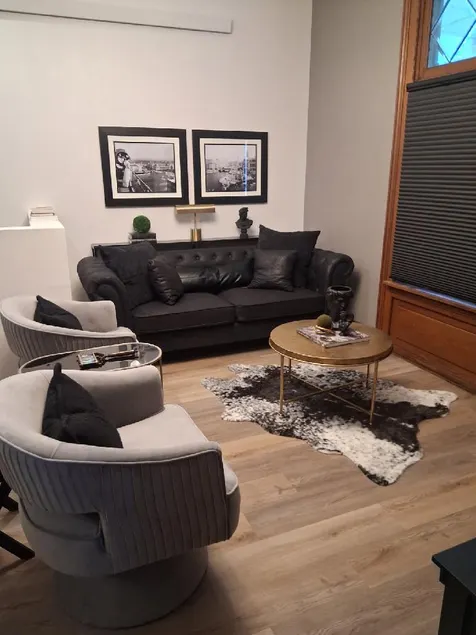 AirBnB in Greenfield Iowa - Image 1