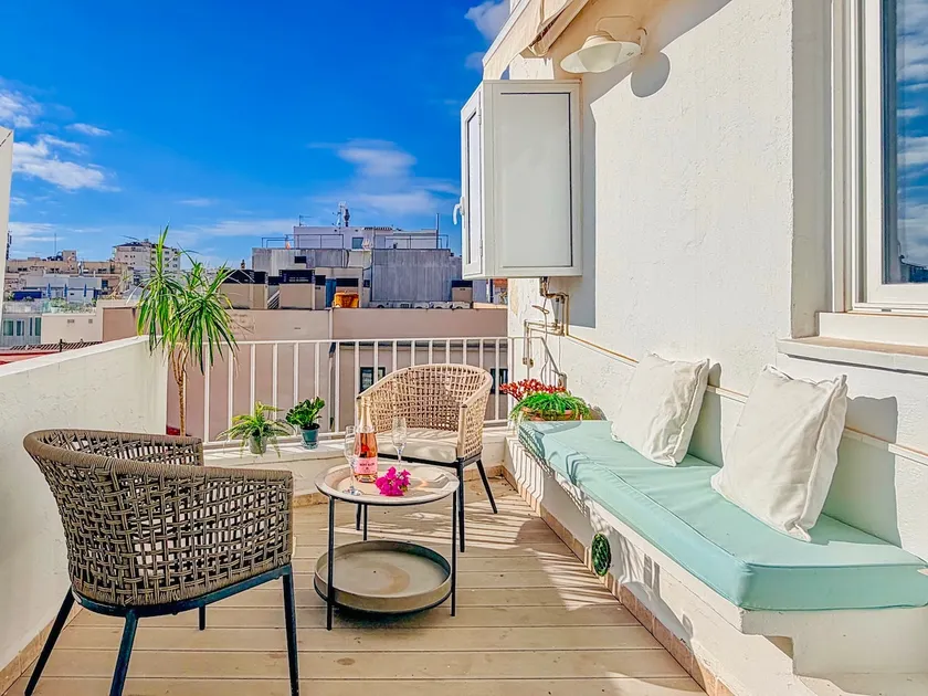 Bonaire Penthouse by Hello Homes Sitges - Image 1