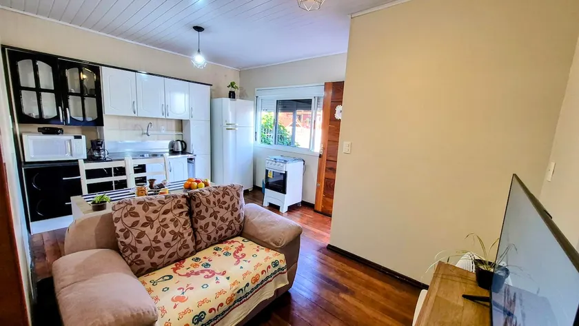 Entire Apartment | 2 Single Beds or King Bed | Secure - Image 1