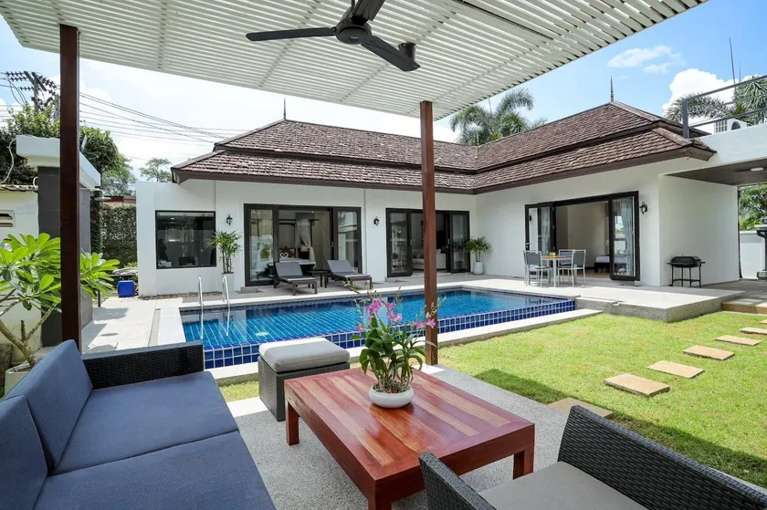 Natcha pool villa Phuket - Image 1