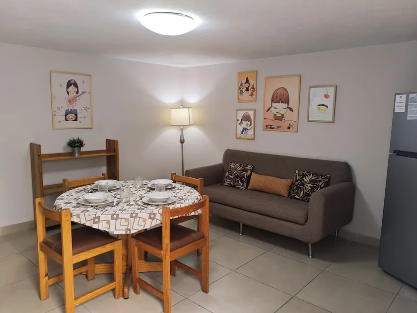 Two-bedroom apartment - Image 1