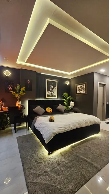 Midnight Luxe Suite | Cinematic moody. - Image 1