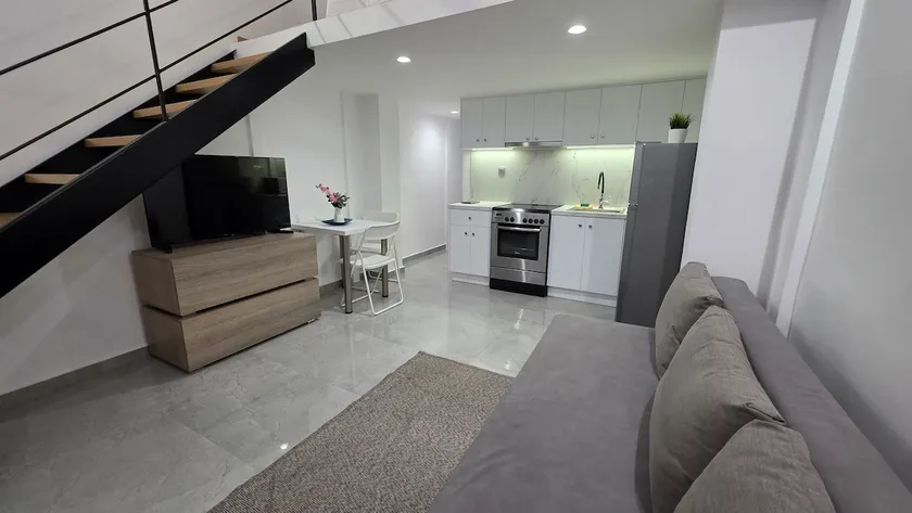 Downtown Loft ! - Image 1