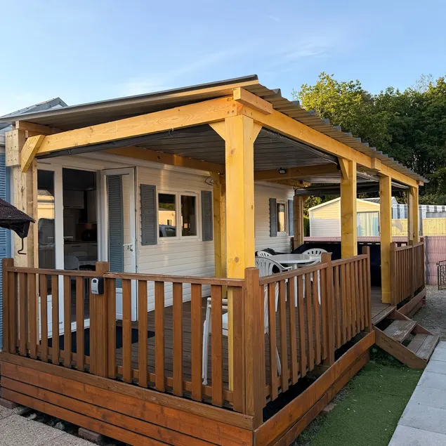 Holidays by the sea: Bungalow for 6 with terrace - Image 1
